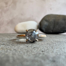 Load image into Gallery viewer, 1.09ct Round Cut Salt & Pepper Solitaire Ring