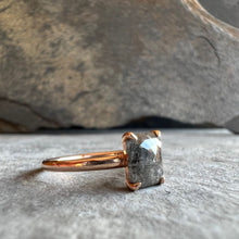 Load image into Gallery viewer, 0.84ct Emerald Cut Salt & Pepper Diamond Ring