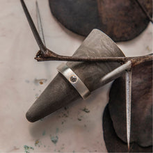 Load image into Gallery viewer, 0.1ct Brilliant Cut Salt & Pepper Diamond Ring - Gents Wedding Band