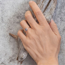 Load image into Gallery viewer, 0.84ct Emerald Cut Salt & Pepper Diamond Ring